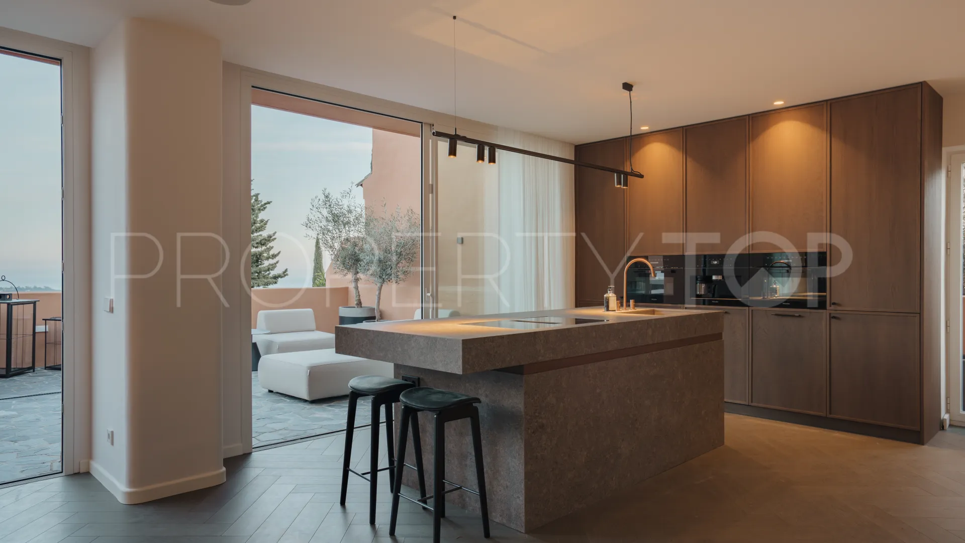 For sale penthouse in Les Belvederes with 4 bedrooms
