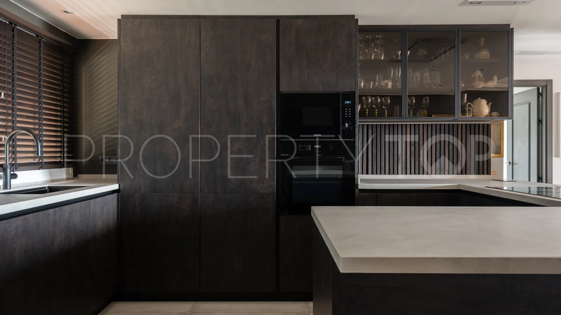 3 bedrooms Magna Marbella apartment for sale