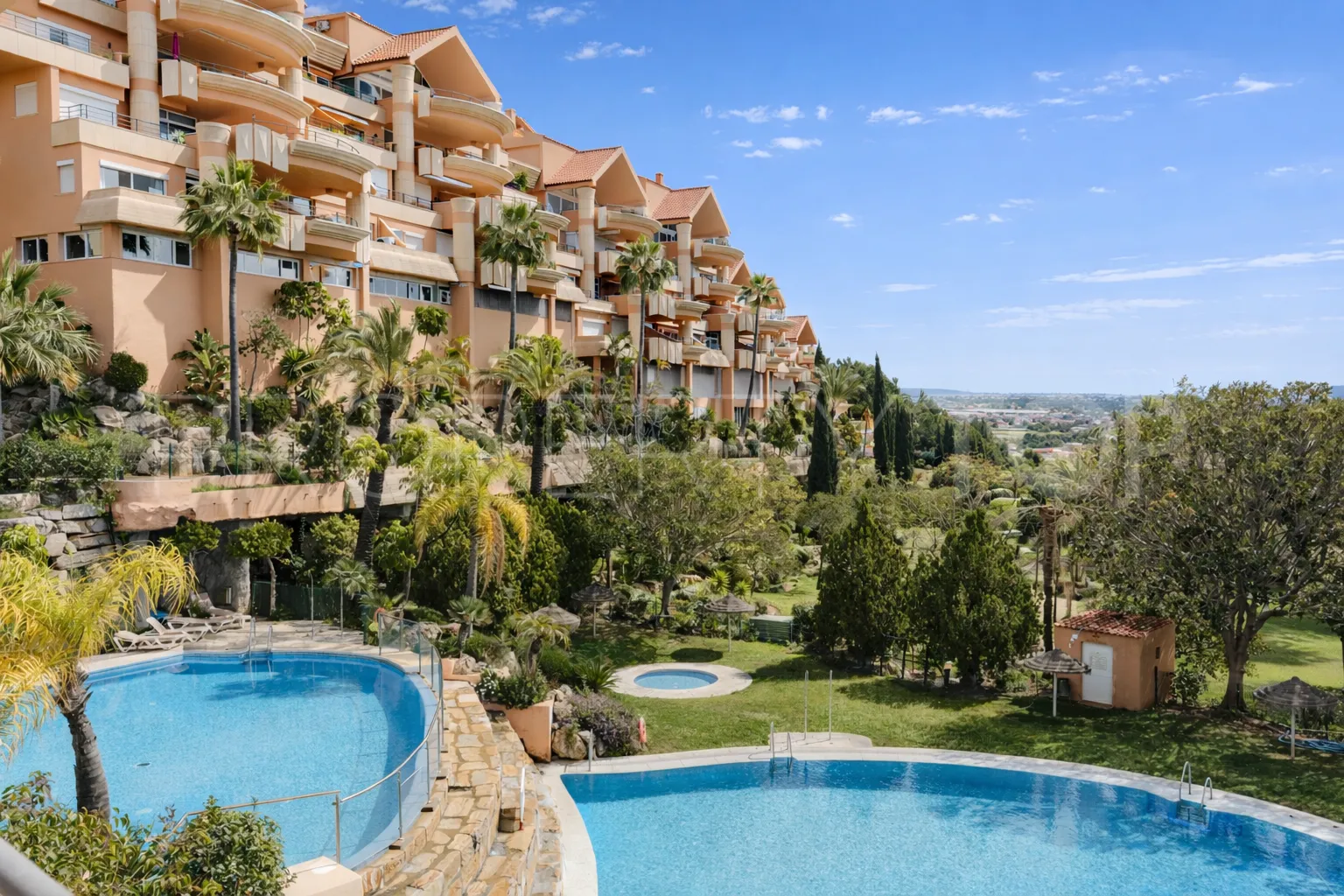 3 bedrooms Magna Marbella apartment for sale