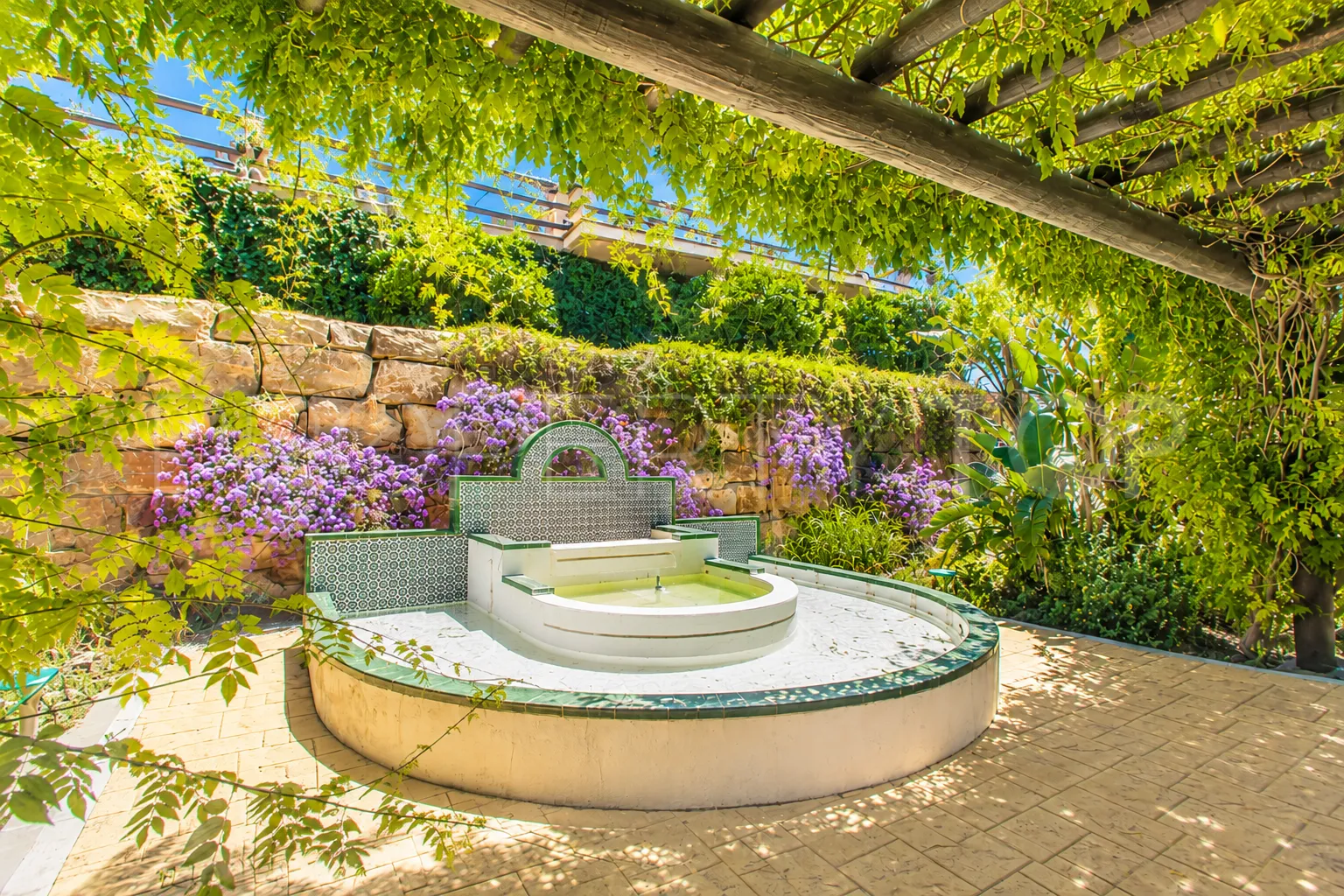 Finca a la venta en Estepona
