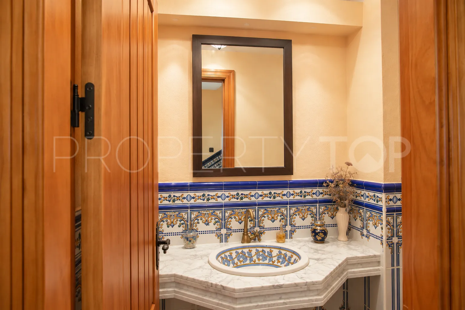 Finca a la venta en Estepona