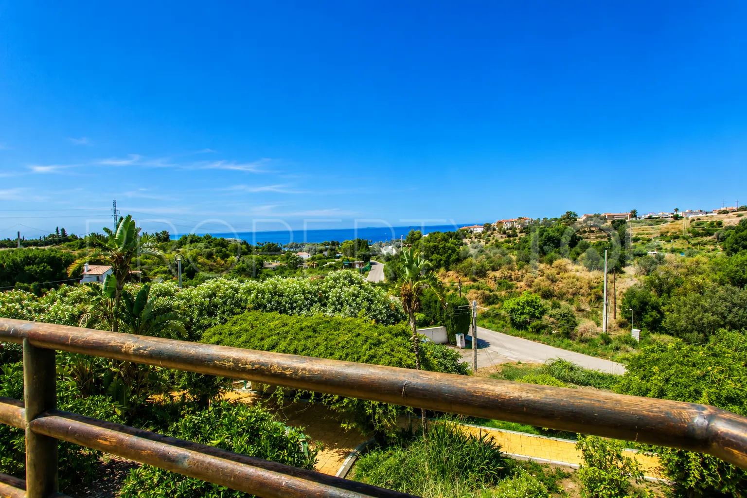 Finca a la venta en Estepona