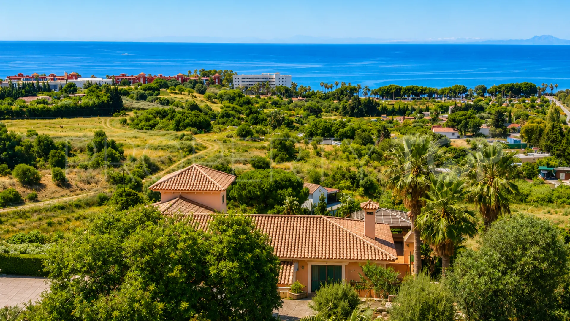 Finca a la venta en Estepona