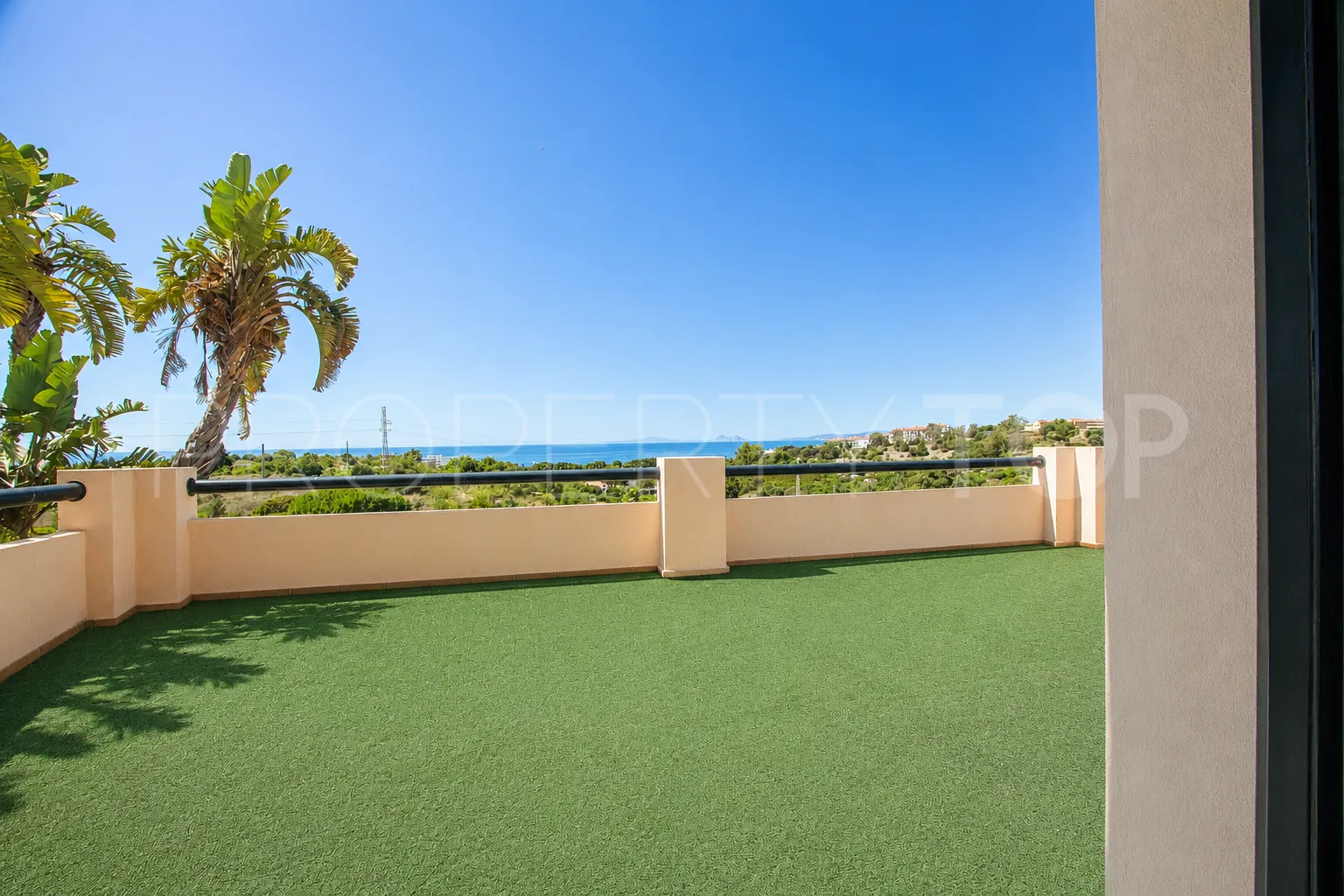 Finca a la venta en Estepona