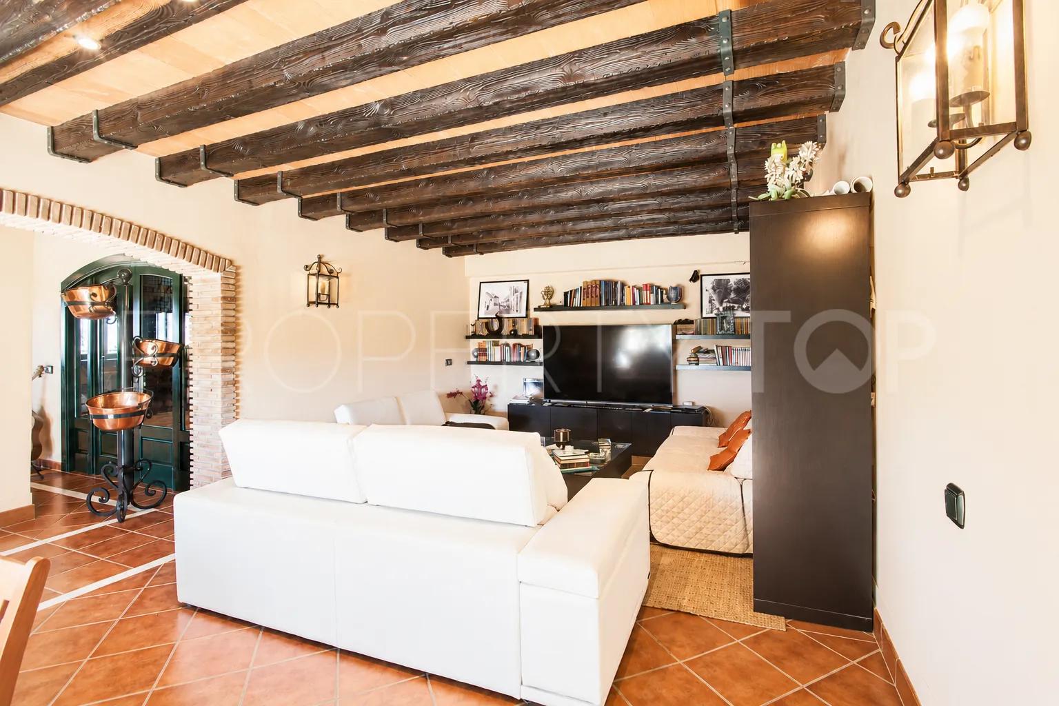 Finca a la venta en Estepona