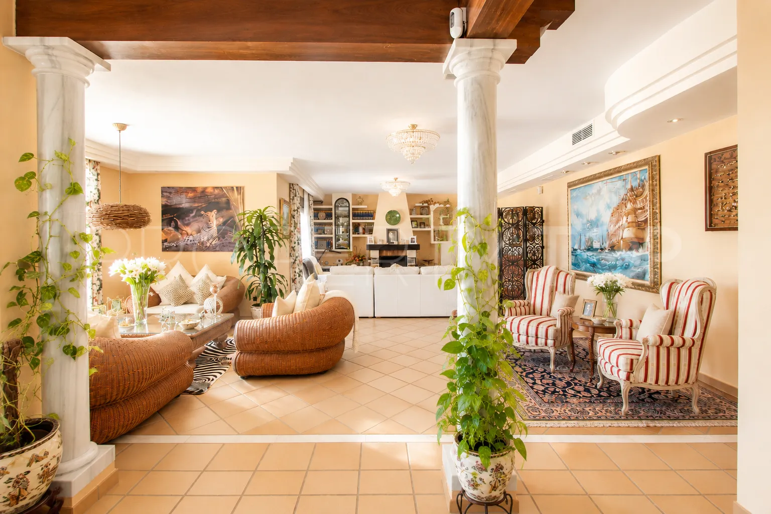 Finca a la venta en Estepona