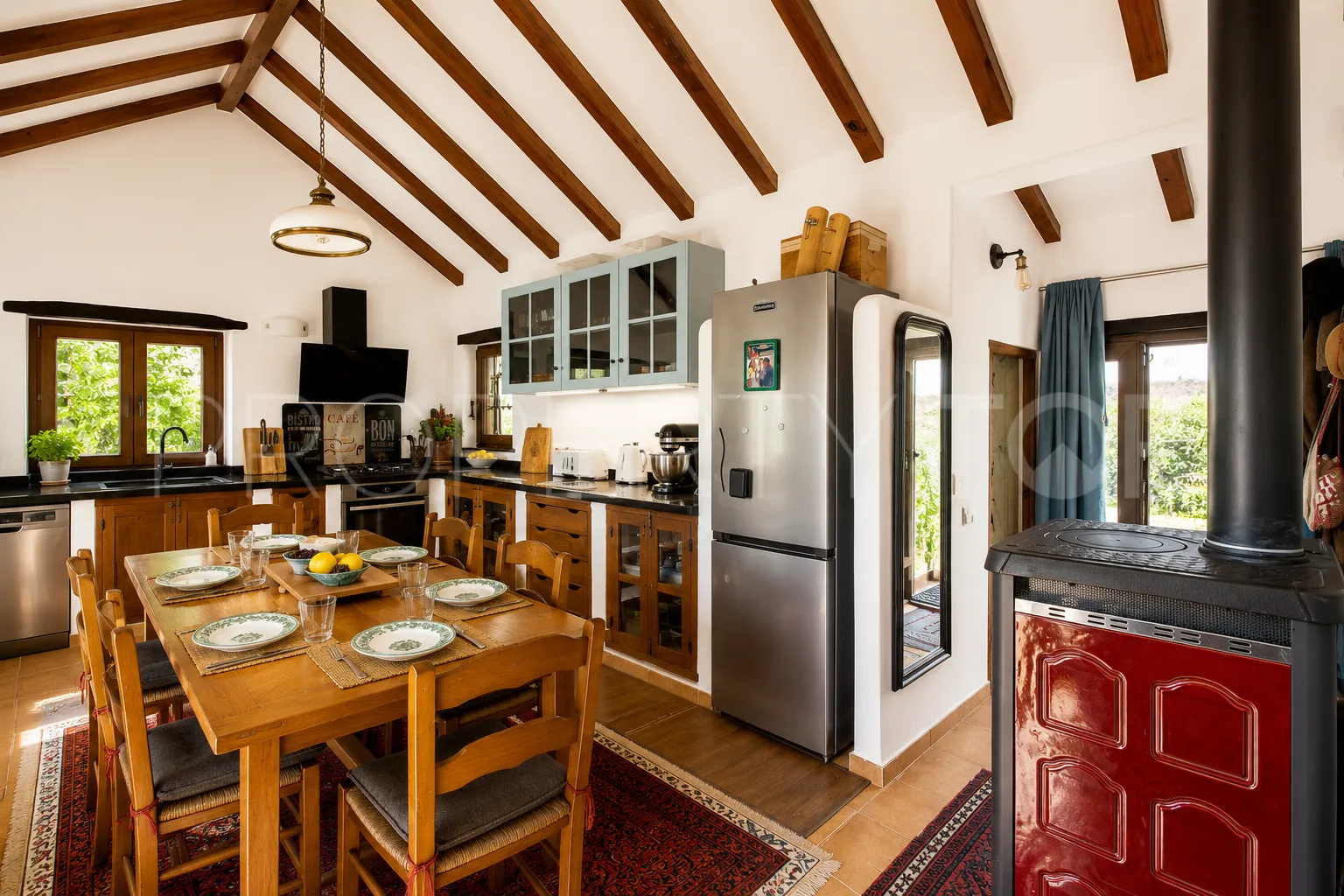 Se vende finca en Casares de 4 dormitorios