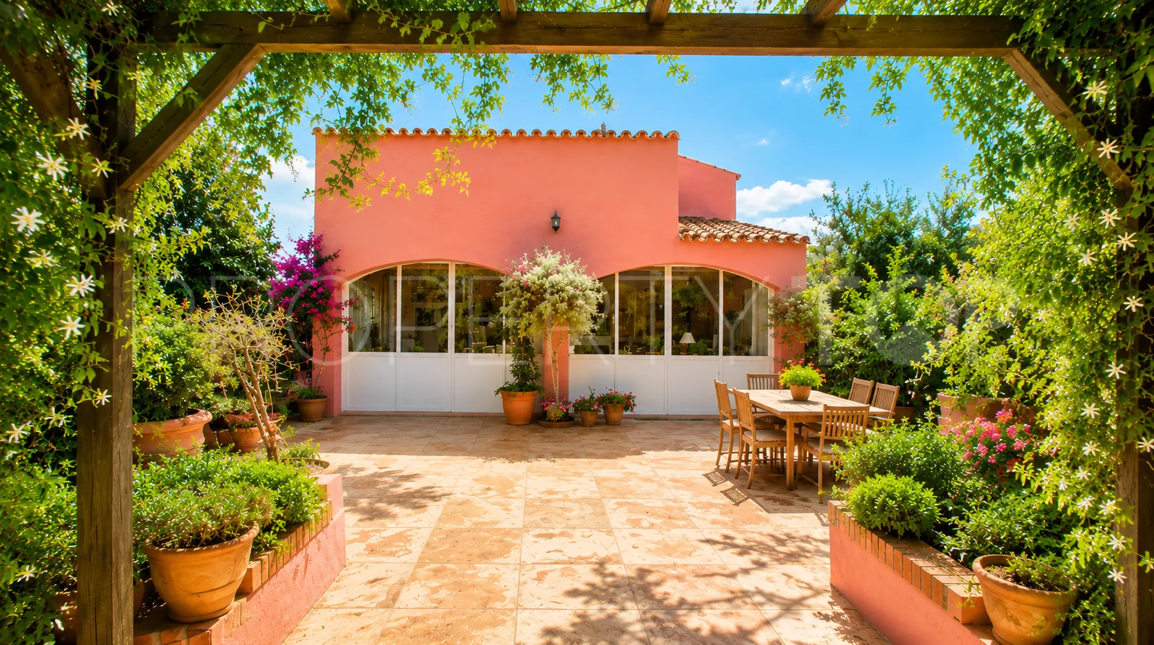 Finca en venta en Estepona