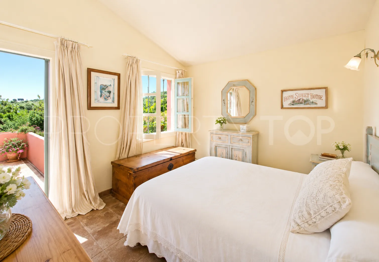 Finca en venta en Estepona