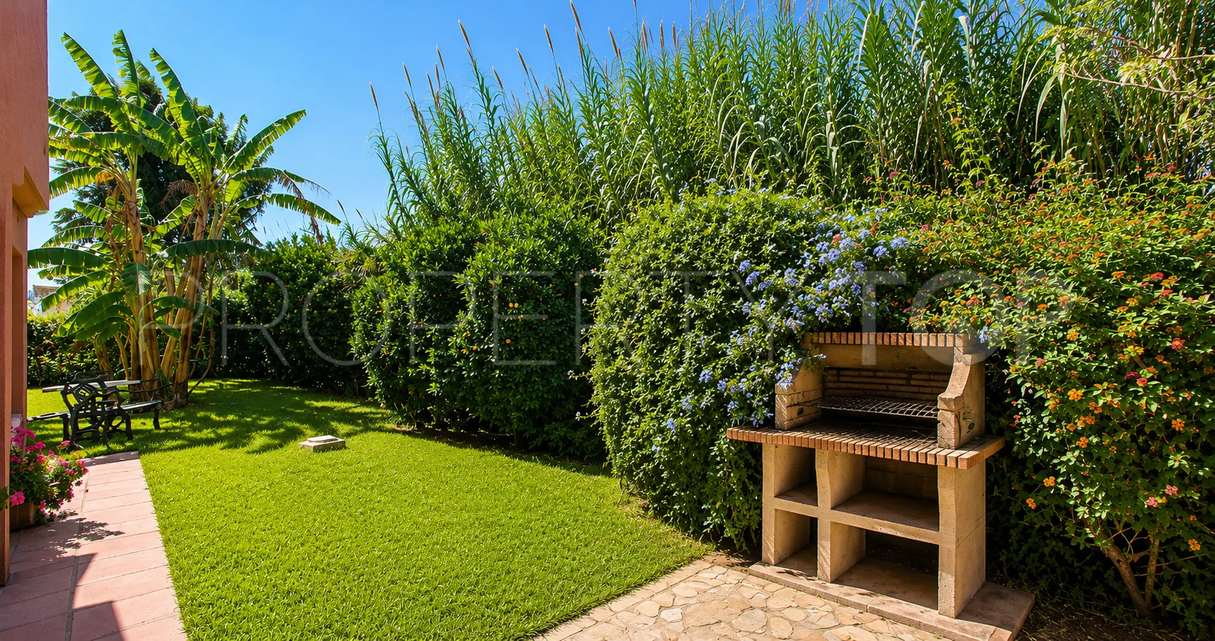 Finca en venta en Estepona