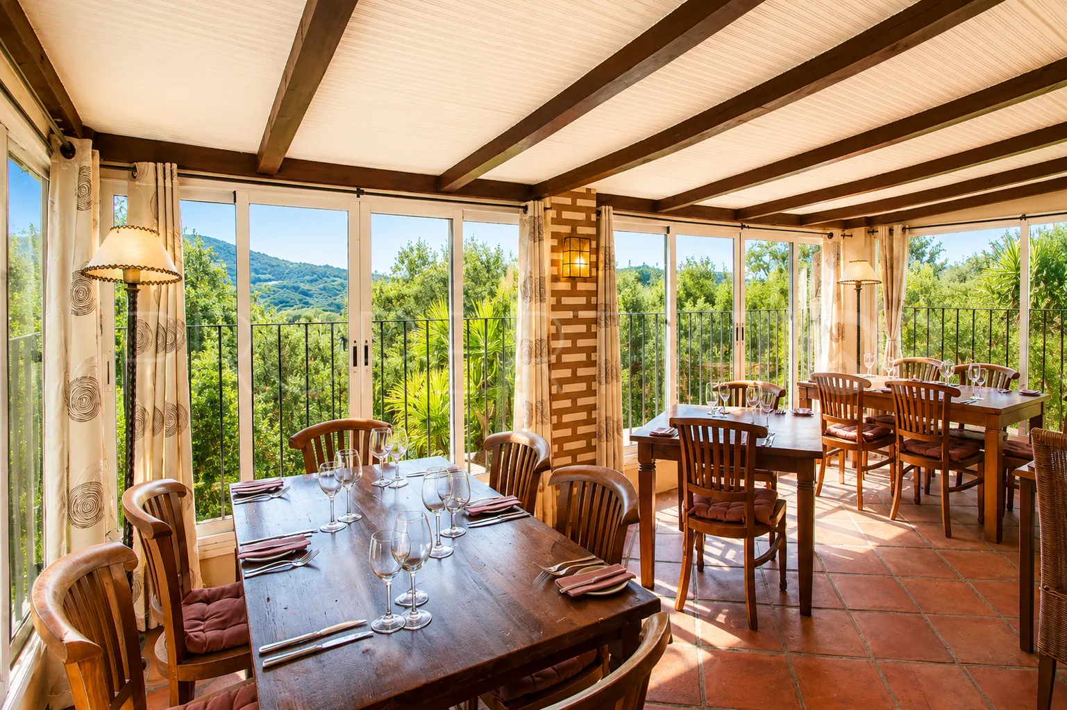 Finca con 3 dormitorios a la venta en Casares