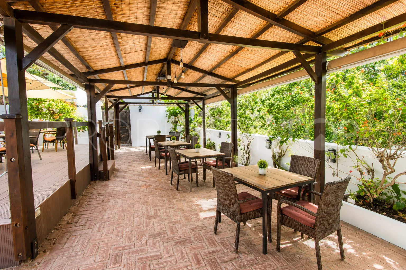 Finca con 3 dormitorios a la venta en Casares