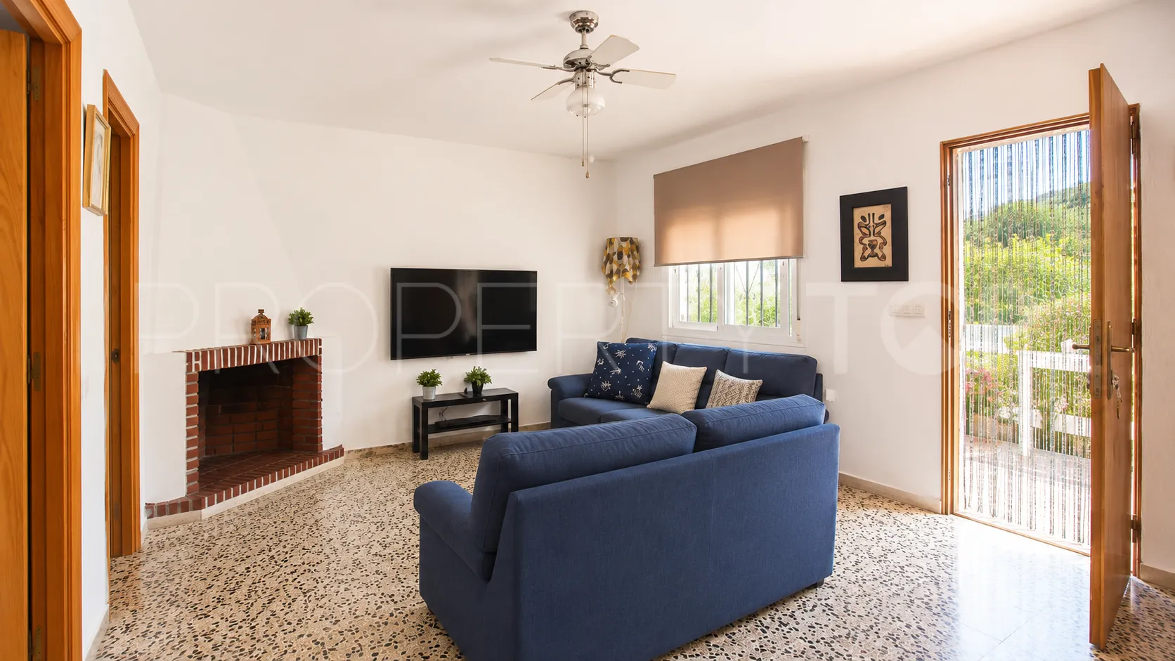 3 bedrooms finca in Estepona for sale