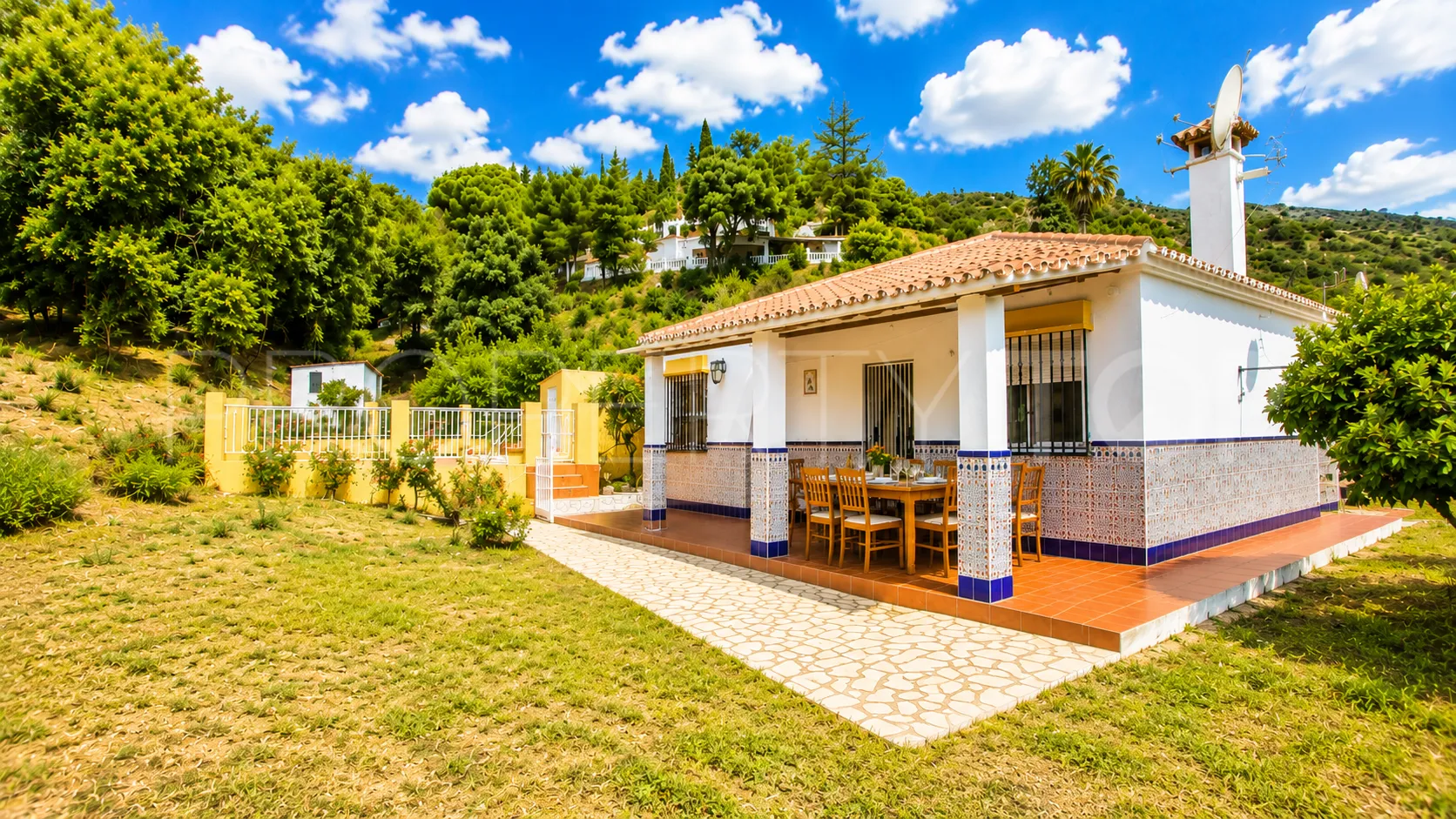 3 bedrooms finca in Estepona for sale