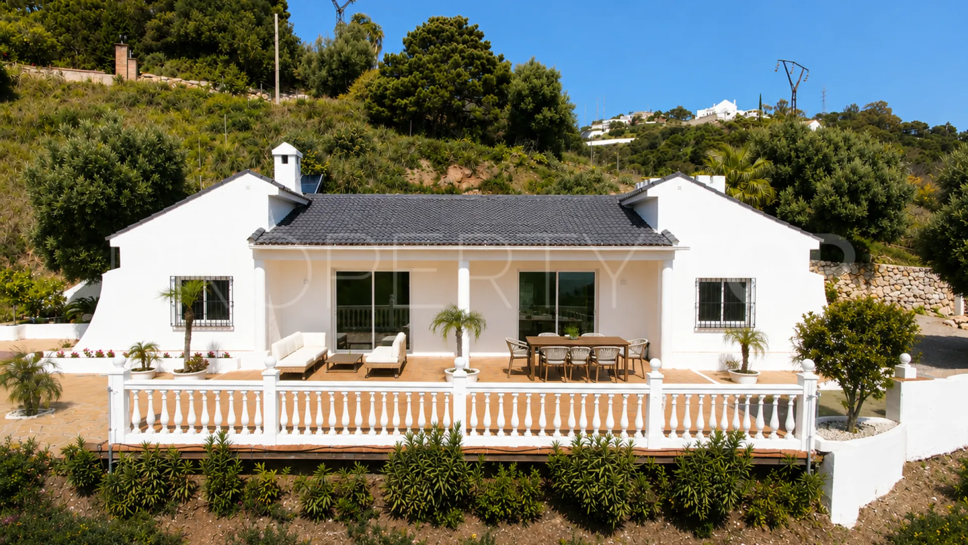 Finca in Estepona for sale