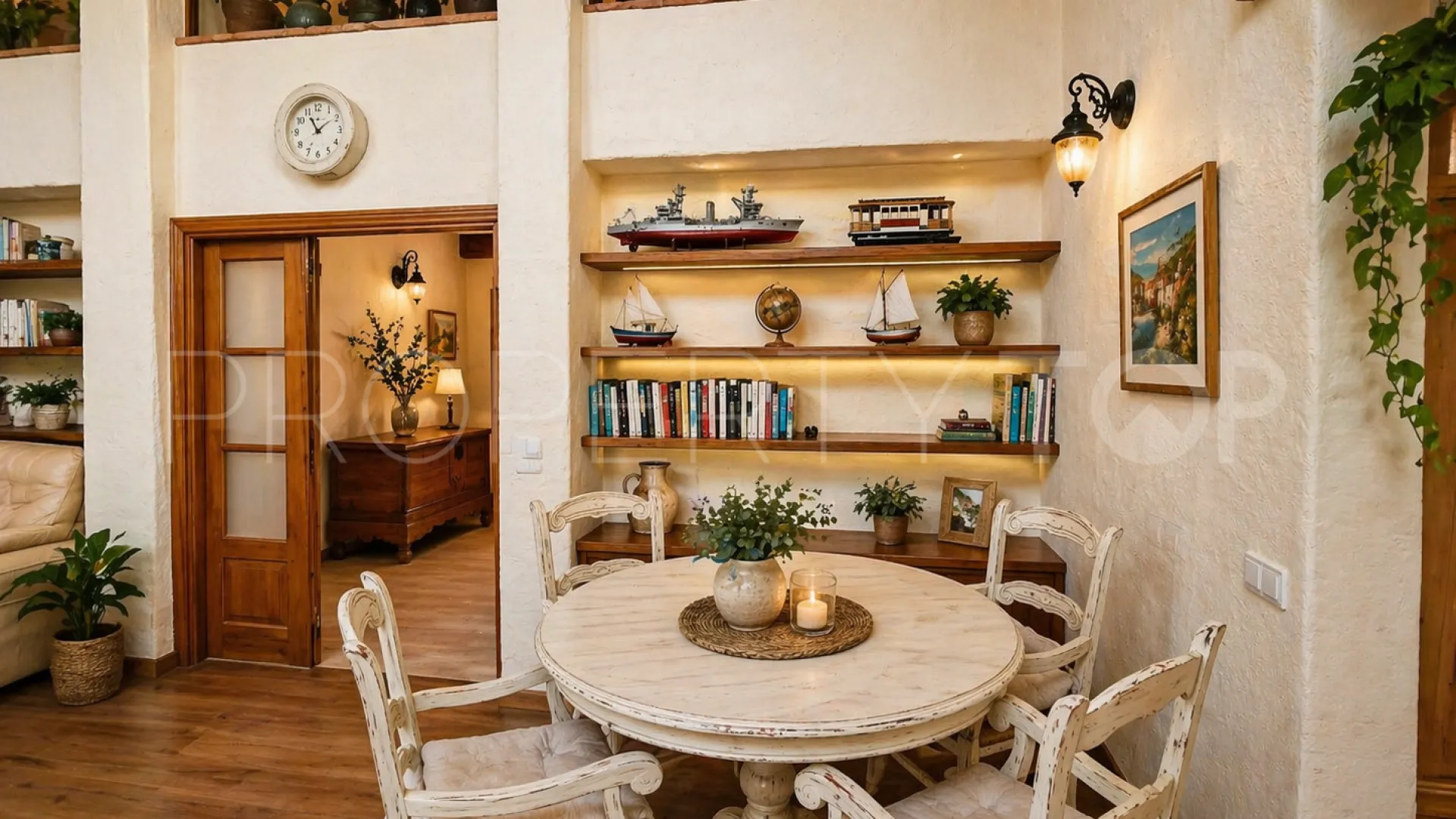 Se vende finca en Casares de 5 dormitorios