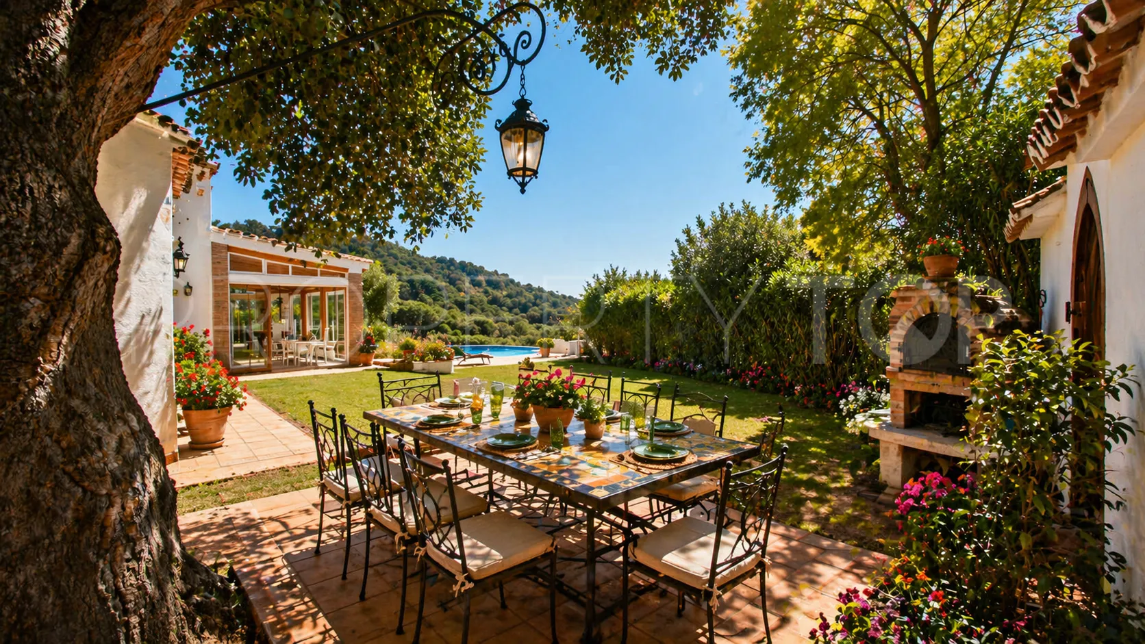 Se vende finca en Casares de 5 dormitorios