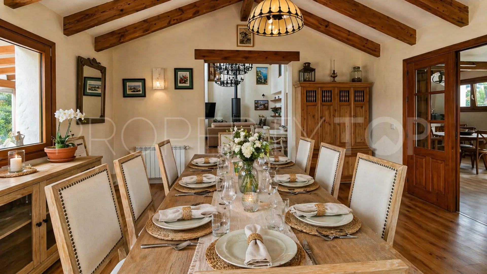 Se vende finca en Casares de 5 dormitorios
