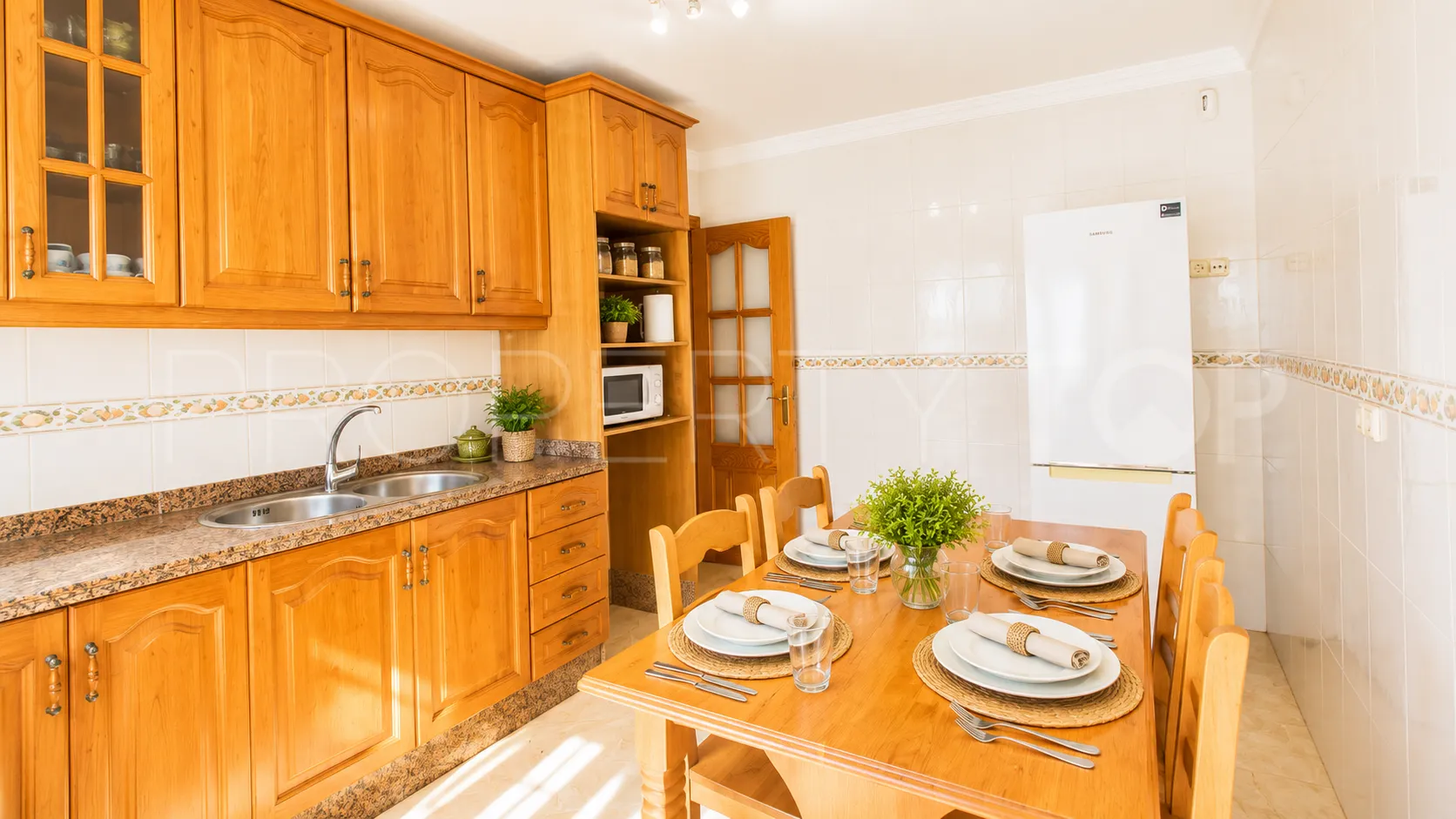 Finca with 3 bedrooms for sale in Estepona