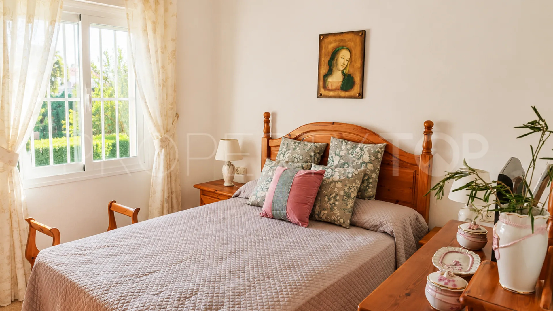 Comprar finca en Estepona