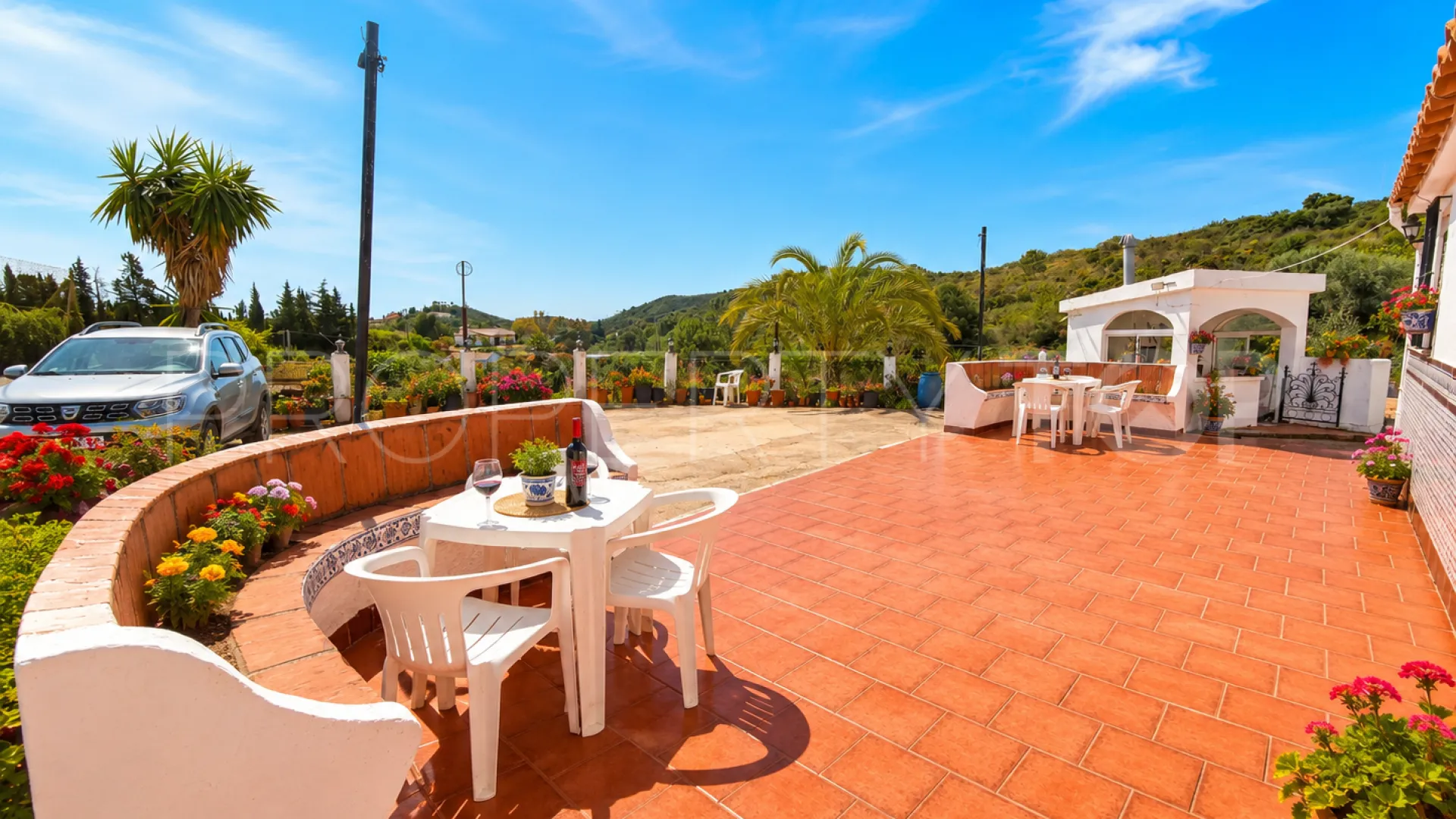 Comprar finca en Estepona