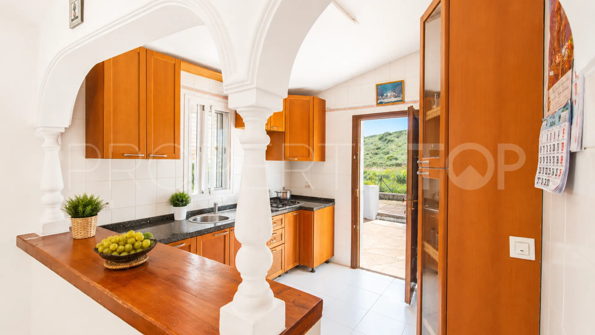 Comprar finca en Estepona