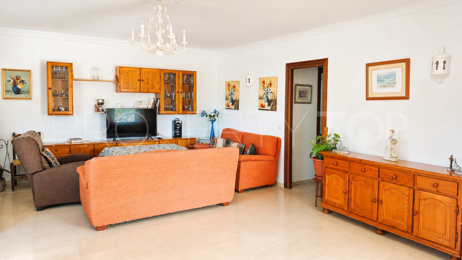 Comprar finca en Estepona