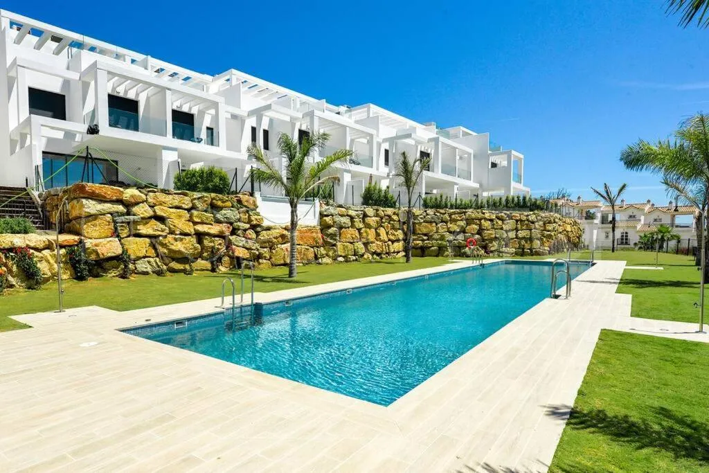 3 bedrooms Bahia de las Rocas town house for sale