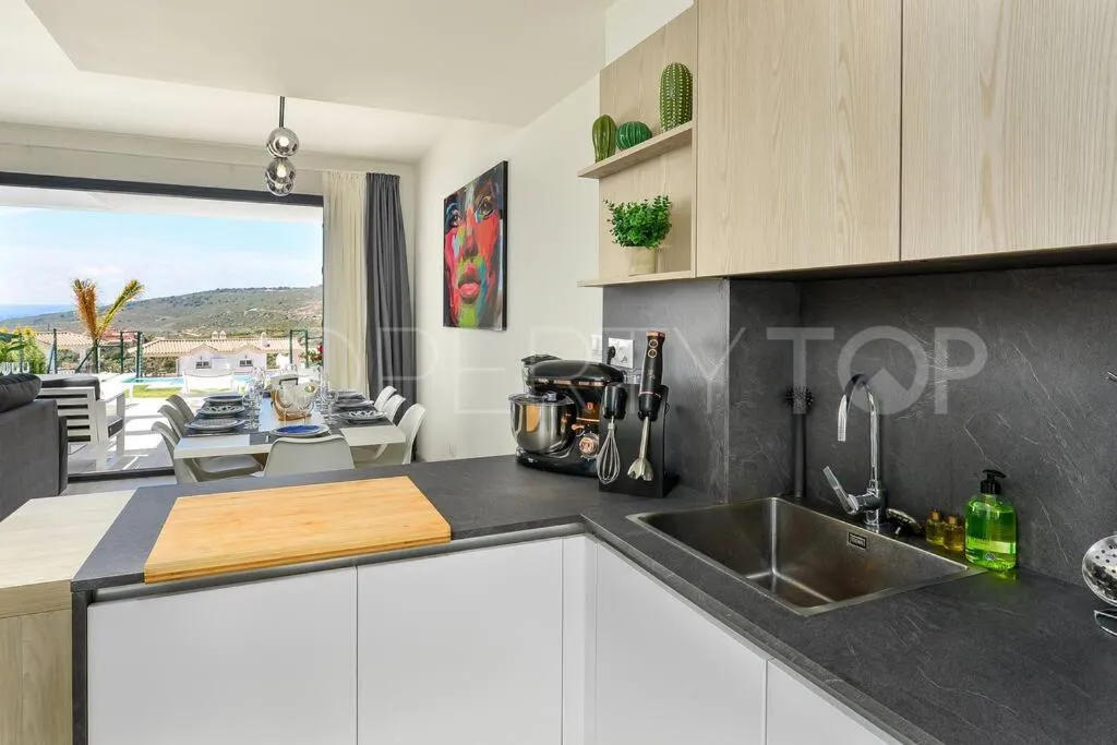 3 bedrooms Bahia de las Rocas town house for sale