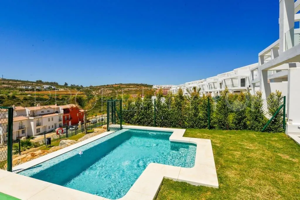 3 bedrooms Bahia de las Rocas town house for sale