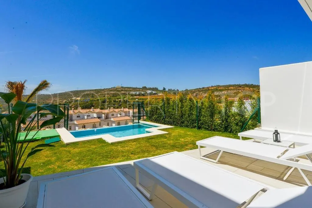 3 bedrooms Bahia de las Rocas town house for sale