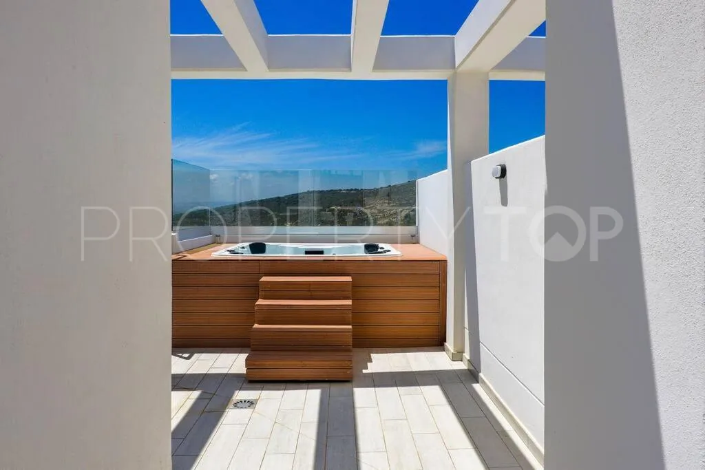 3 bedrooms Bahia de las Rocas town house for sale