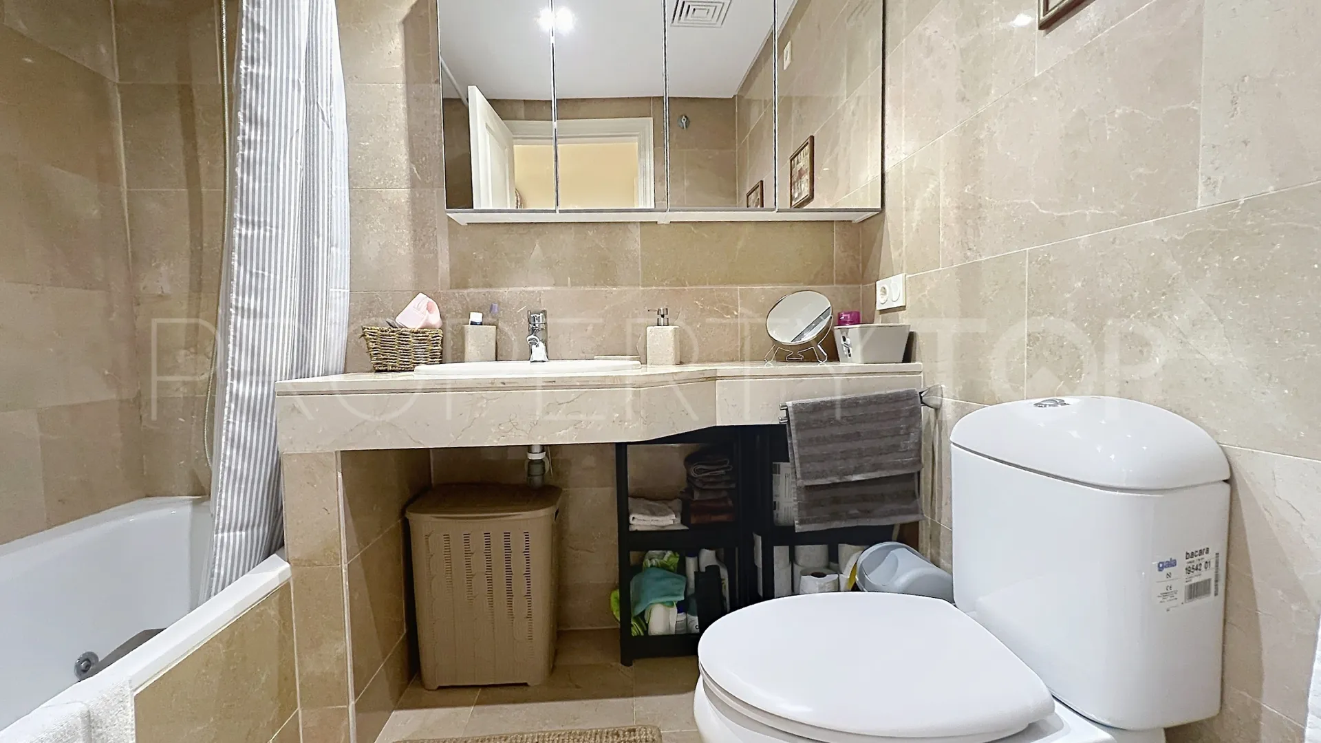 Apartment for sale in Coto Real