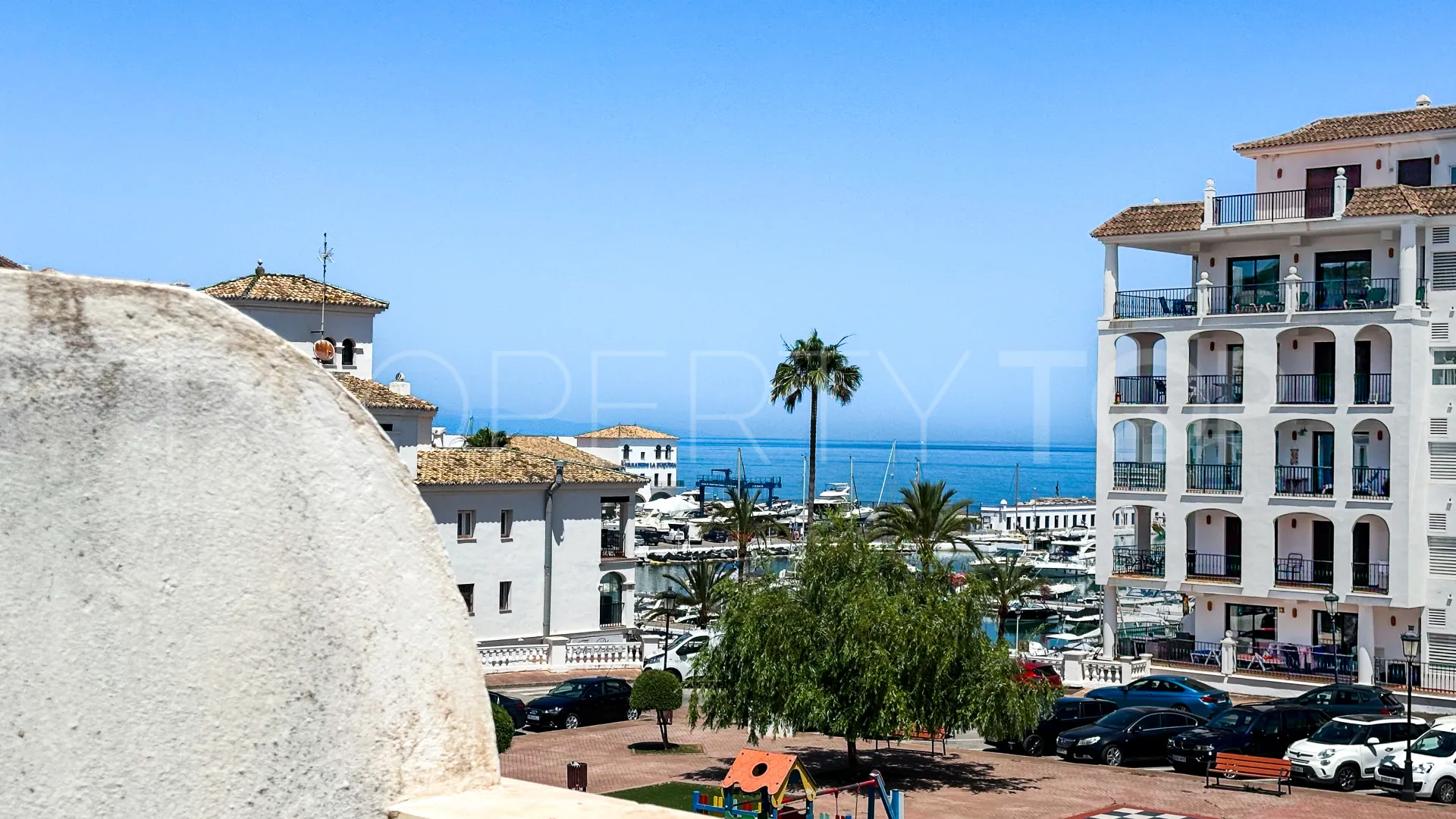 Puerto La Duquesa, adosado a la venta de 3 dormitorios
