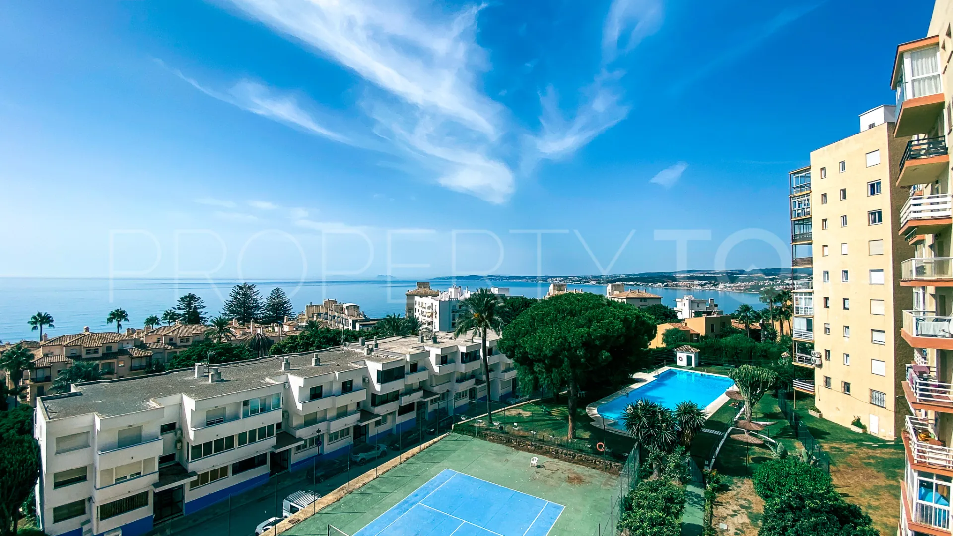 Apartment for sale in Estepona Puerto with 1 bedroom
