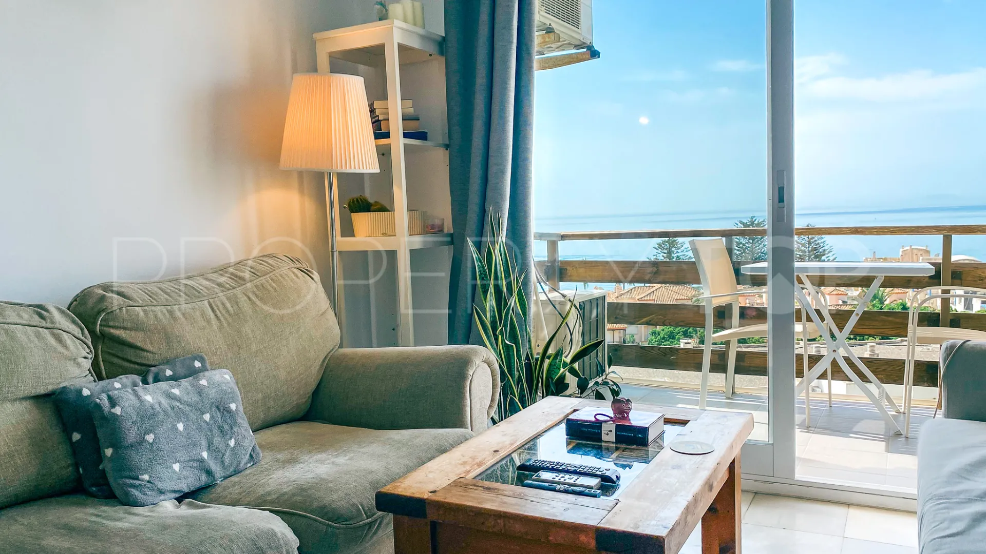 Apartment for sale in Estepona Puerto with 1 bedroom
