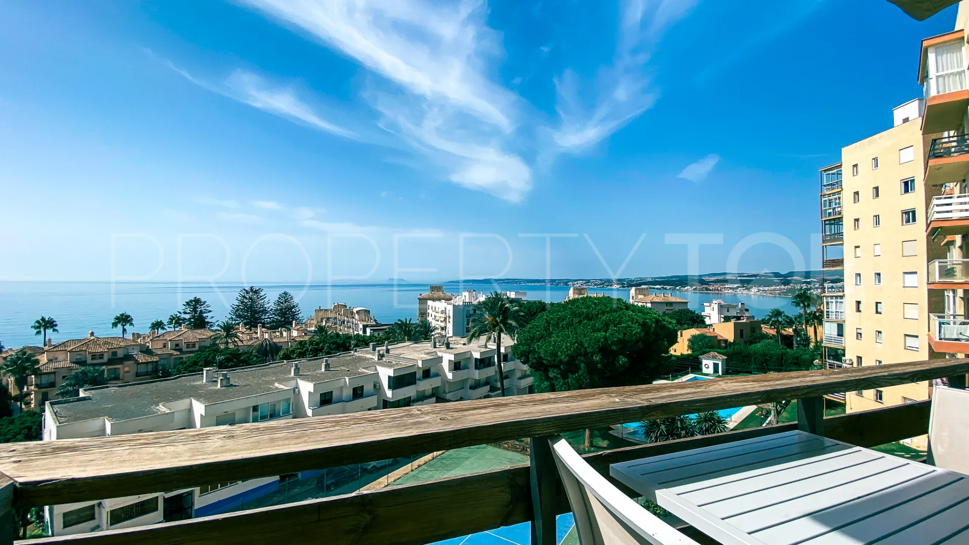 Apartment for sale in Estepona Puerto with 1 bedroom