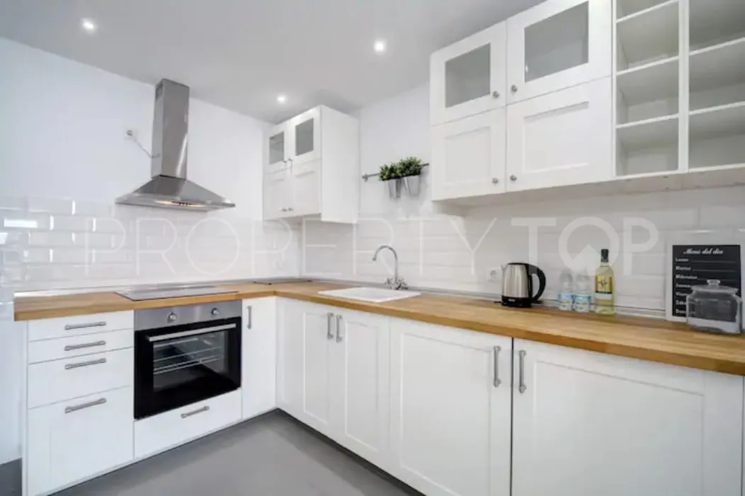 Apartment for sale in Estepona Puerto with 1 bedroom