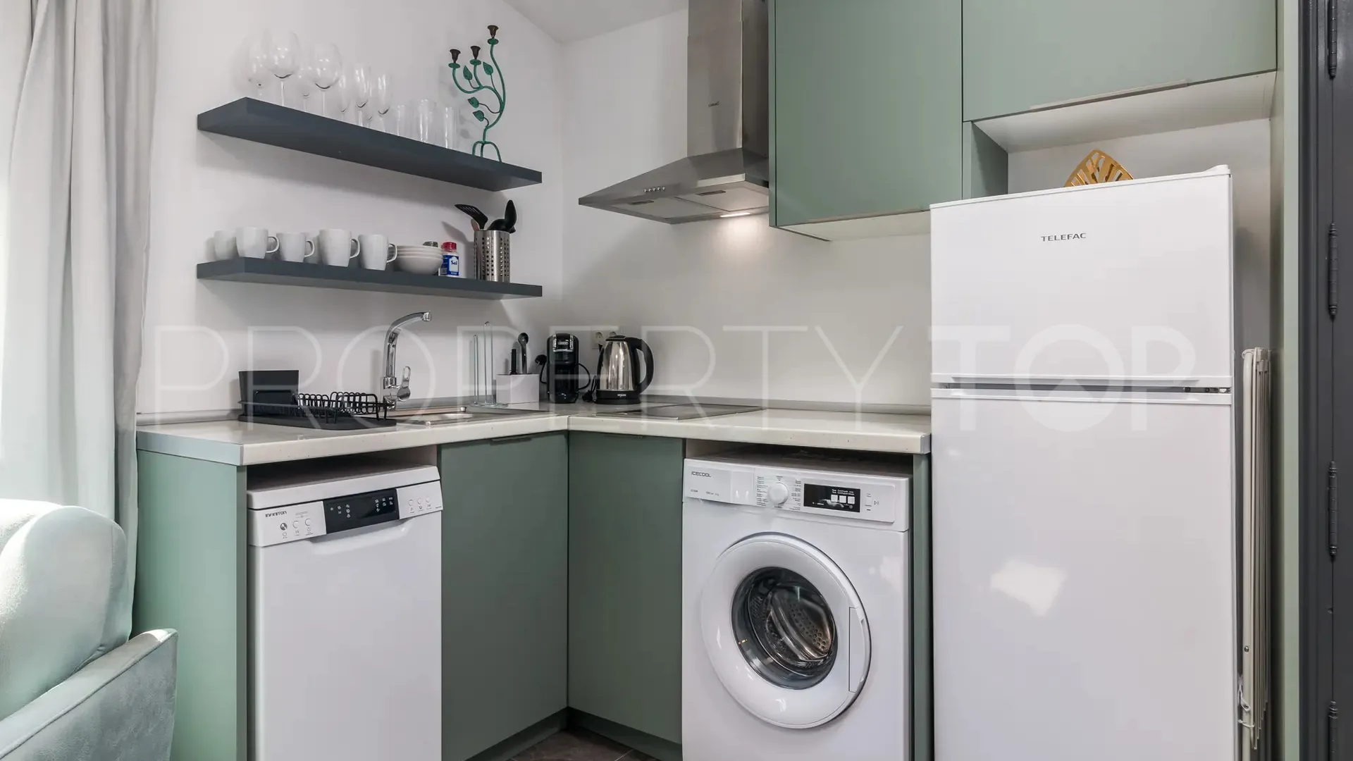 Jardin Tropical, casa en venta de 9 dormitorios