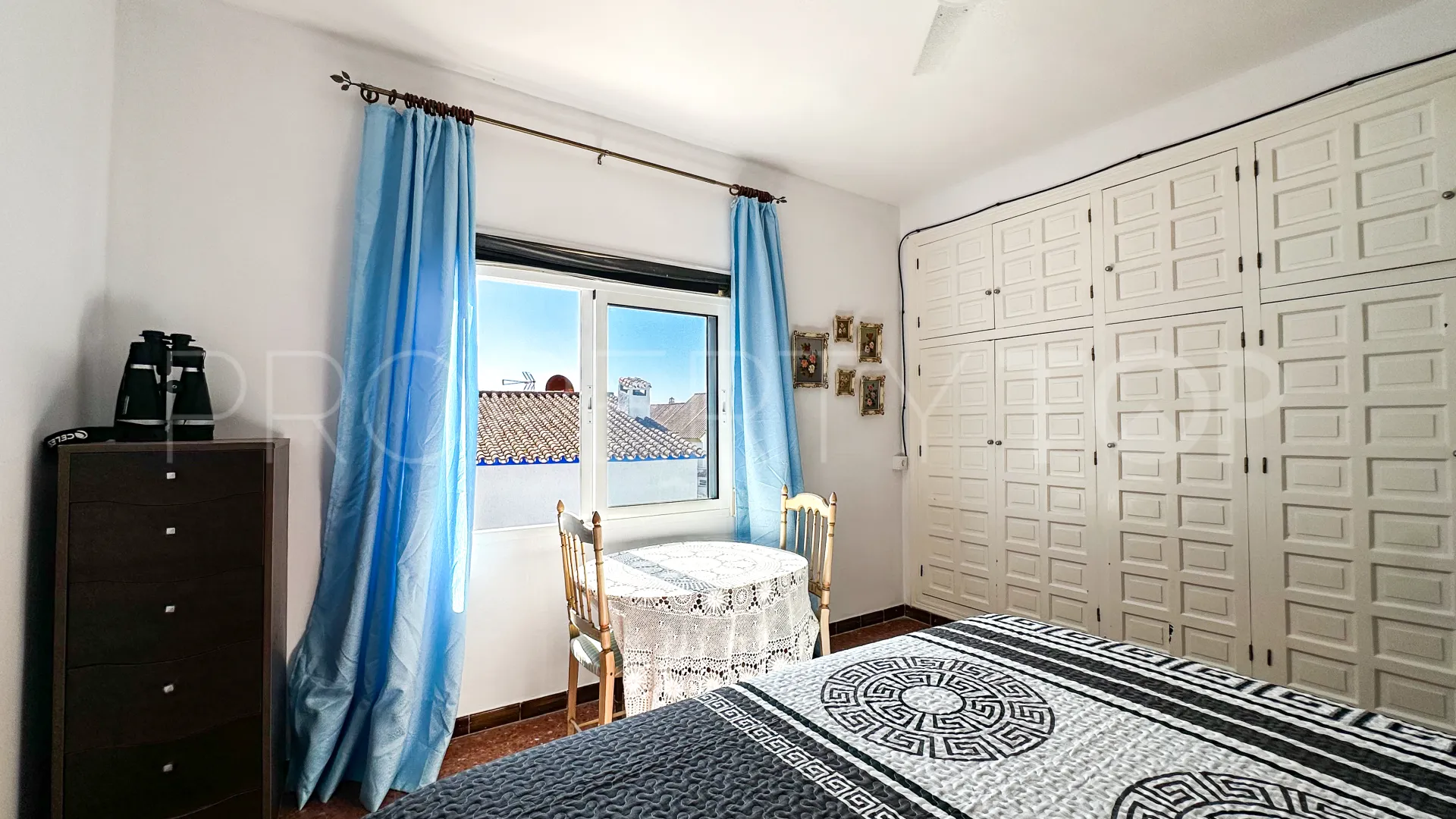 Jardin Tropical, casa en venta de 9 dormitorios