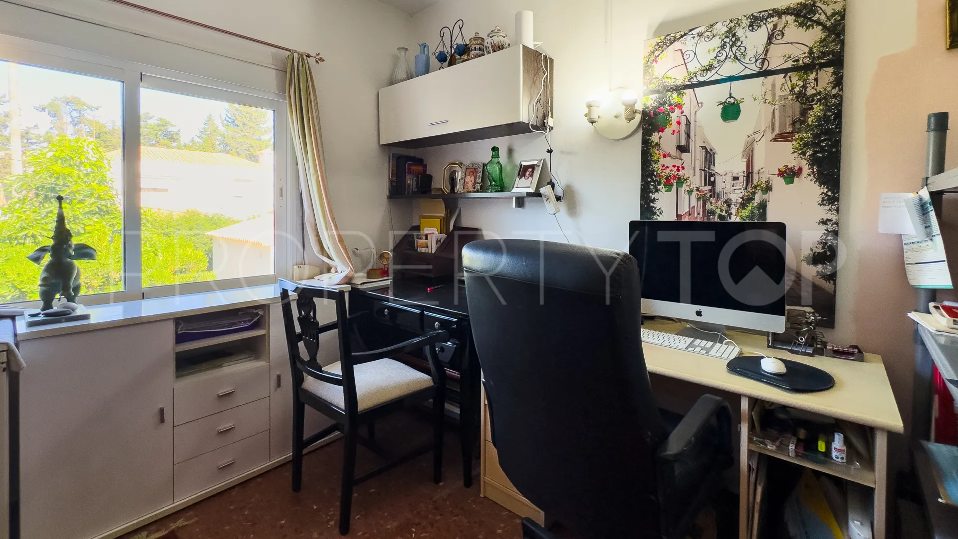 Jardin Tropical, casa en venta de 9 dormitorios