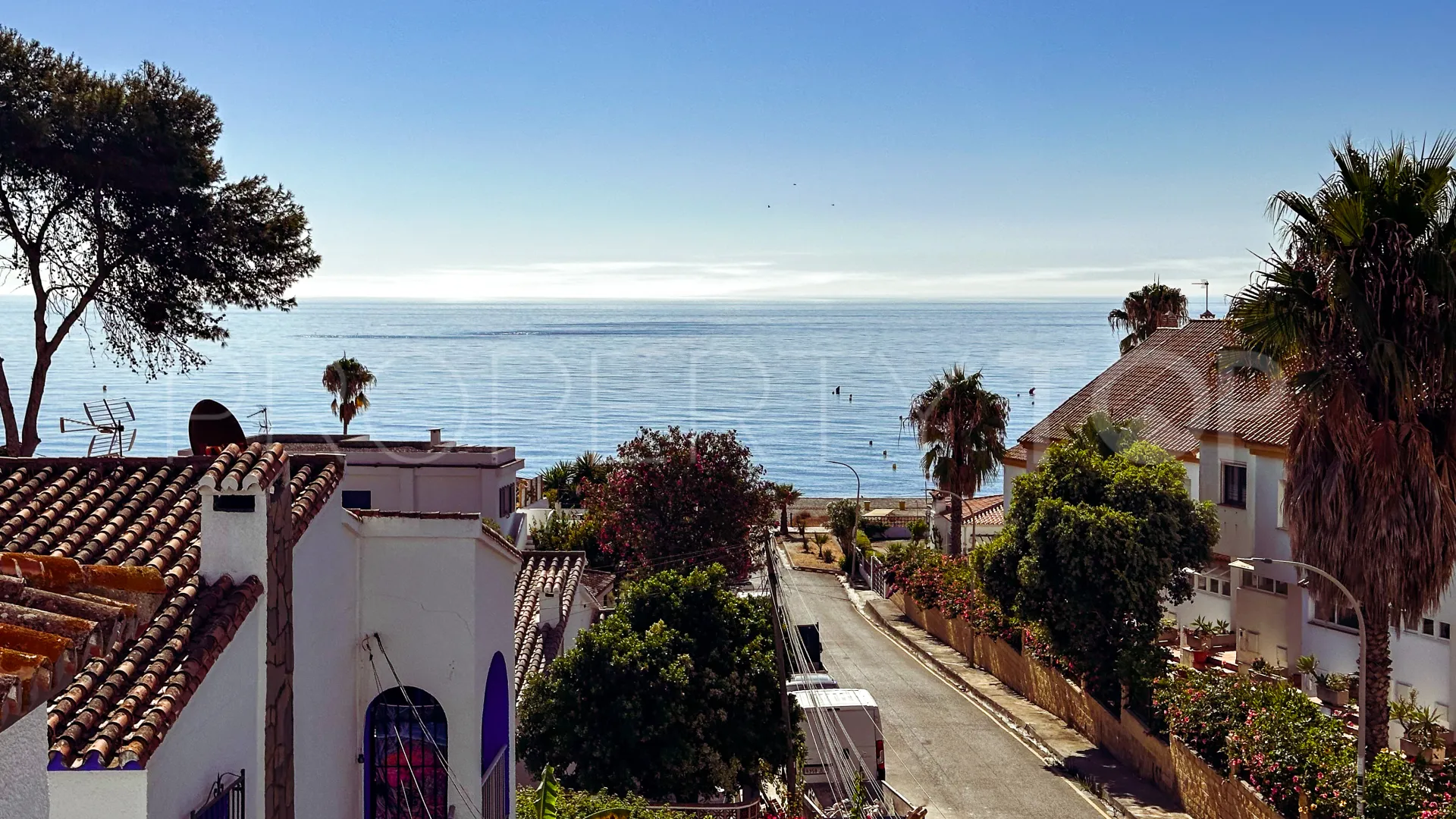 Jardin Tropical, casa en venta de 9 dormitorios