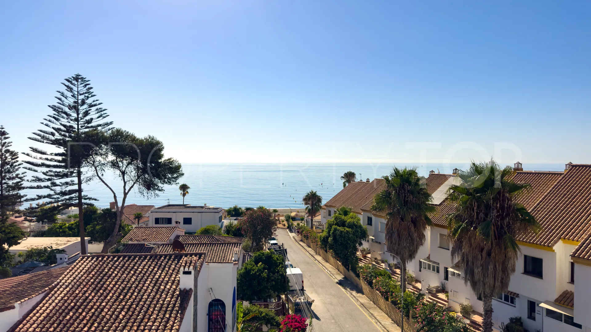 Jardin Tropical, casa en venta de 9 dormitorios