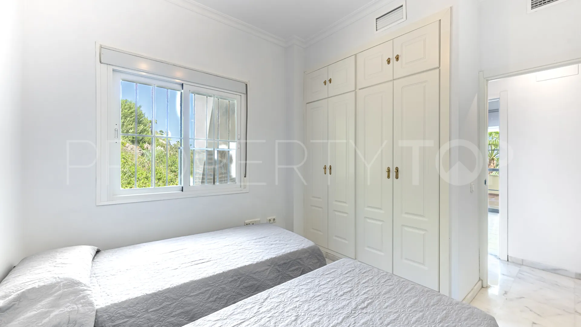 3 bedrooms apartment for sale in Postal de la Paloma