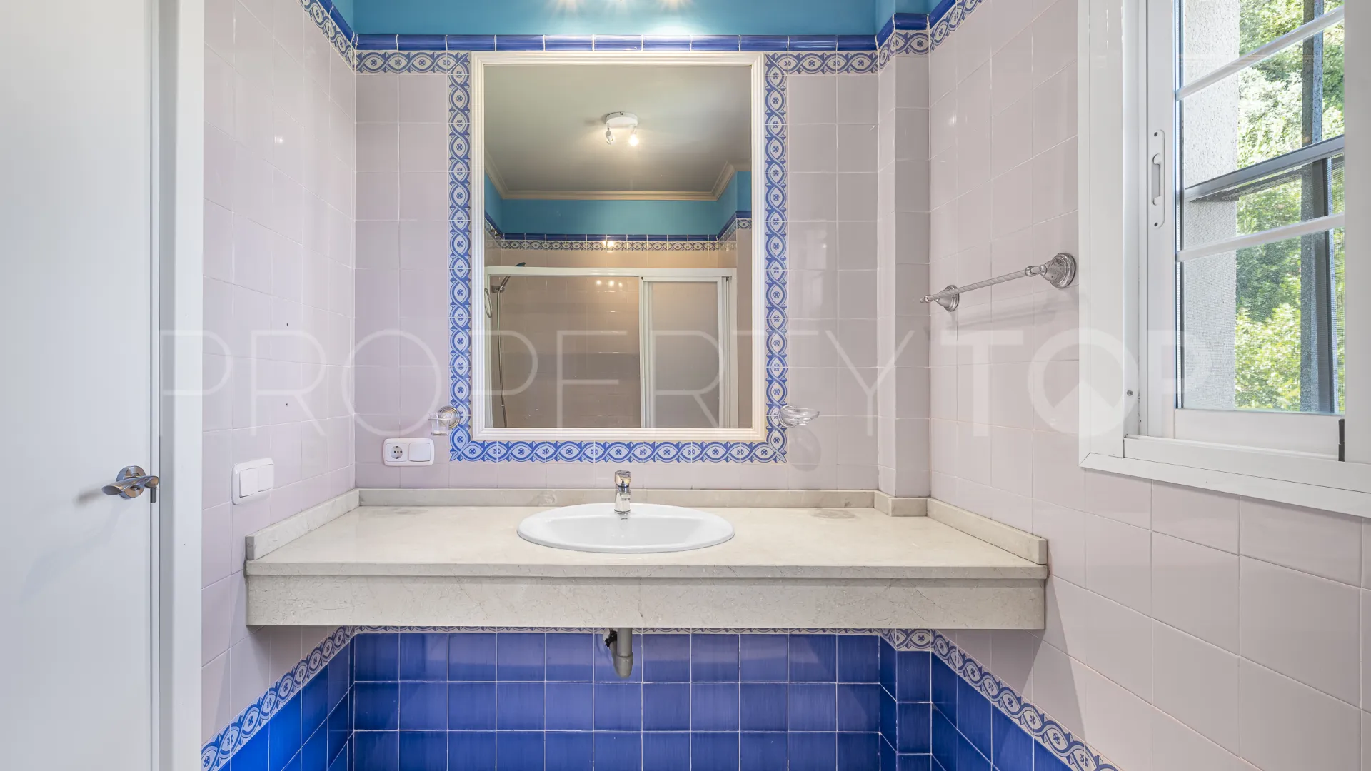 3 bedrooms apartment for sale in Postal de la Paloma