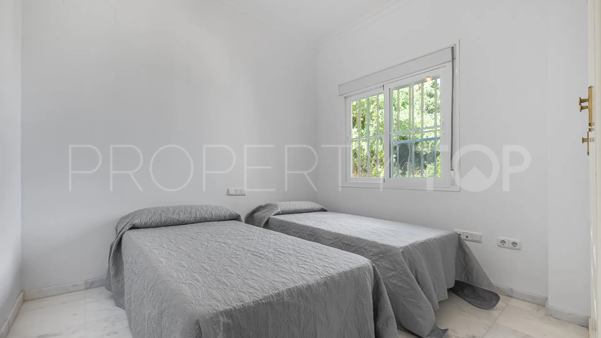 3 bedrooms apartment for sale in Postal de la Paloma