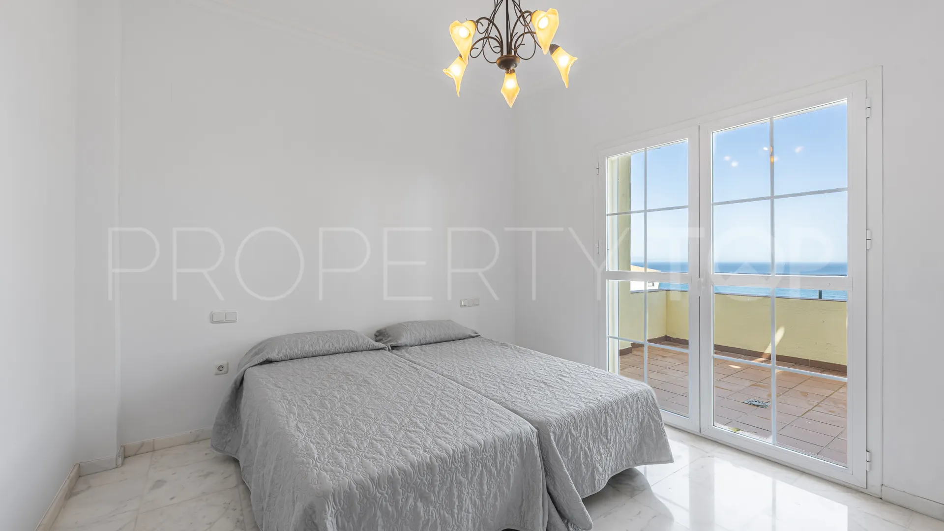 3 bedrooms apartment for sale in Postal de la Paloma