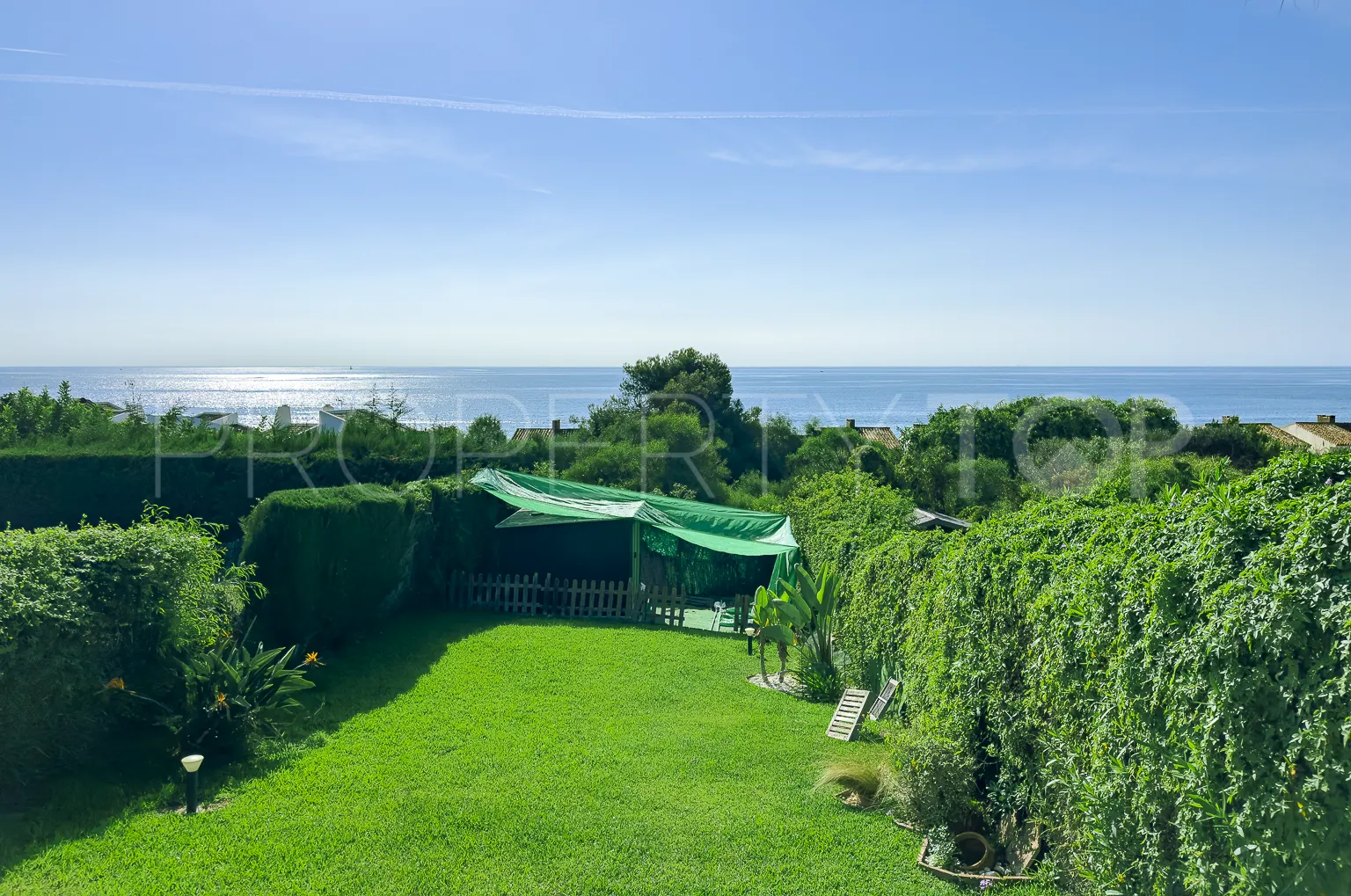 Se vende pareado en Bahia Dorada