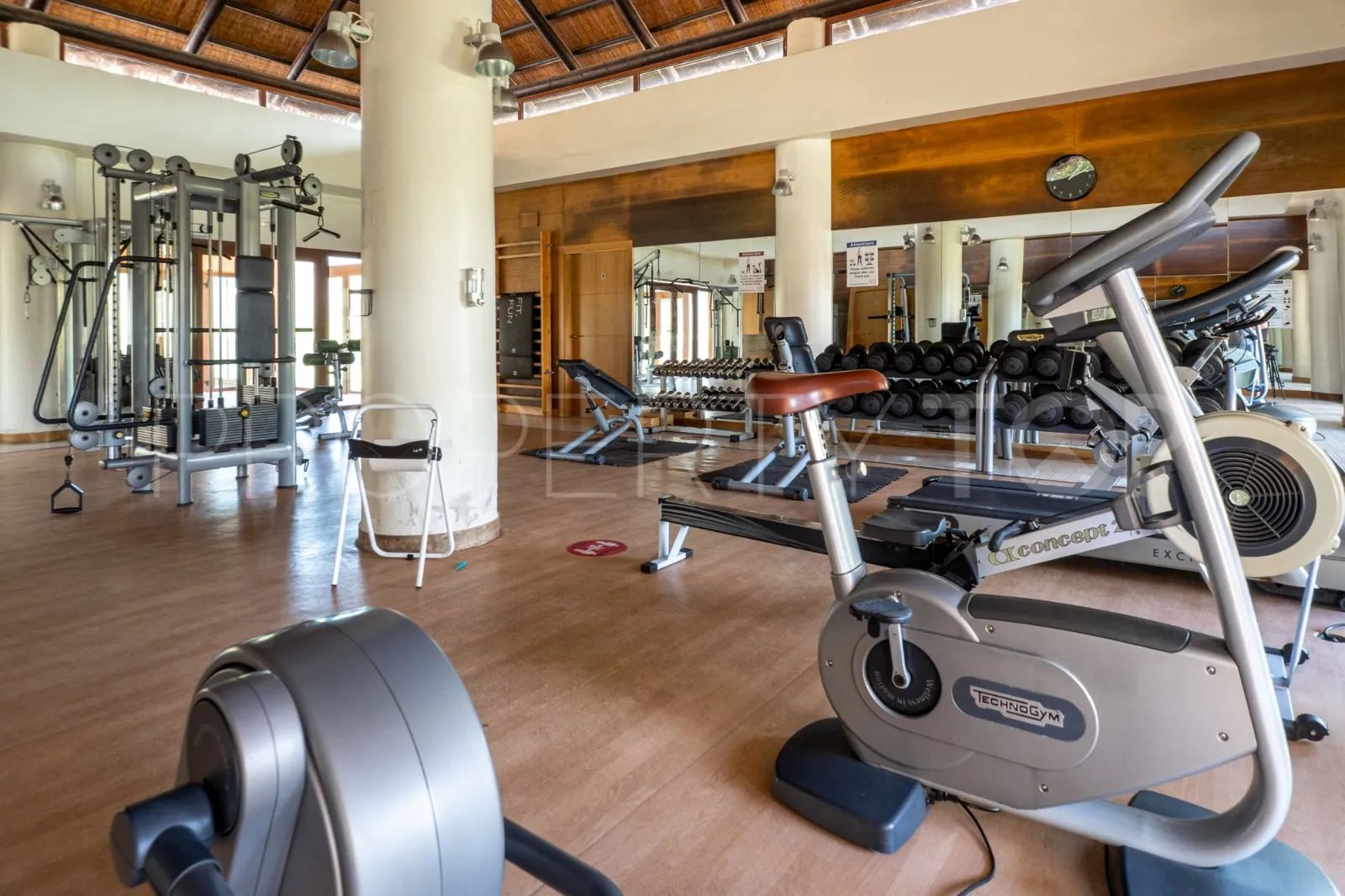 Benahavis Centro, apartamento en venta de 2 dormitorios