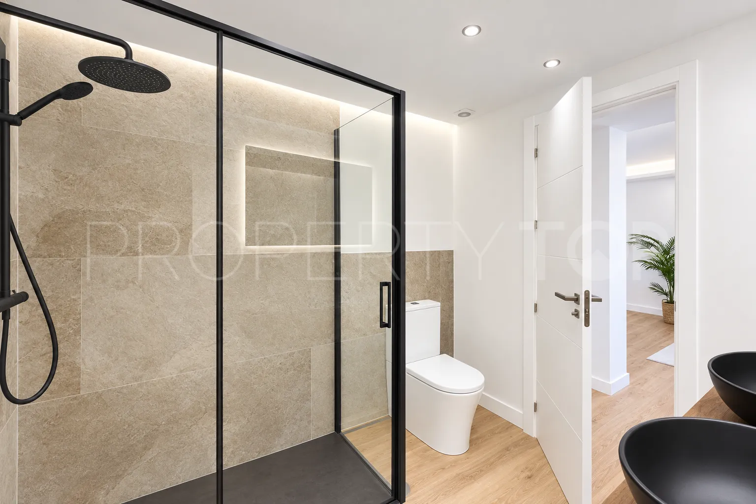Apartamento en venta con 2 dormitorios en Puerto La Duquesa